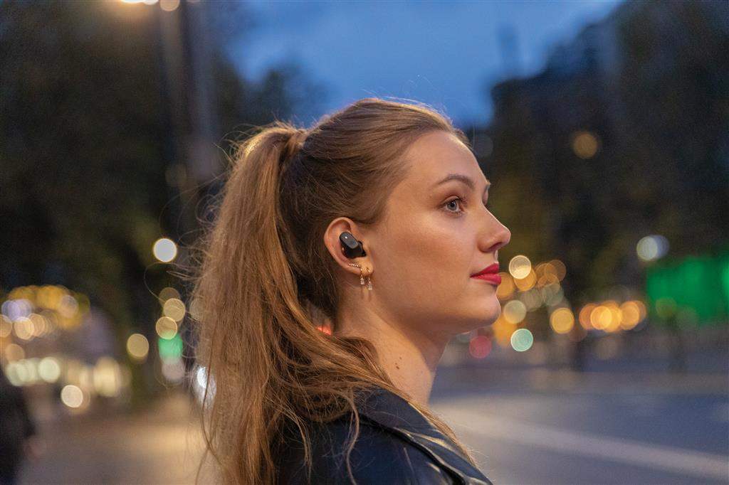 Urban Vitamin Gilroy hybrid ANC and ENC Earbuds